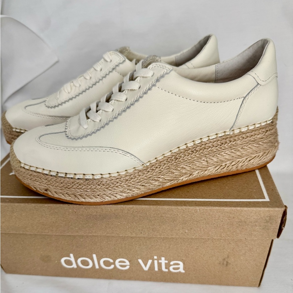 Dolce Vita Jaja Sneakers 9.5
